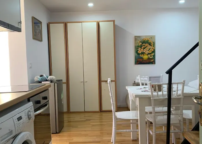 Apartamento And Cozy X4 Victoria 2 *