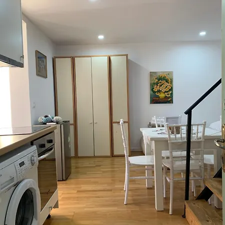 Apartmán And Cozy X4 Victoria 2 *