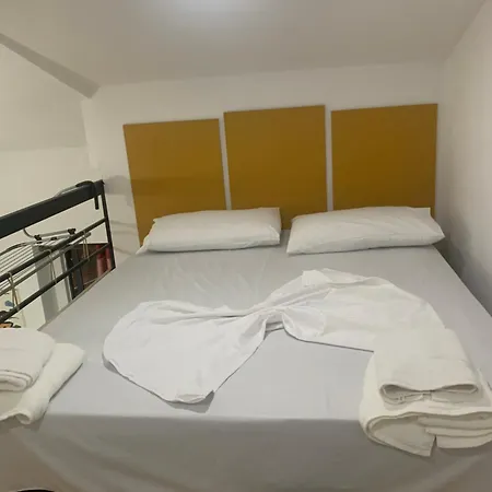 And Cozy X4 Victoria 2 * Тирана